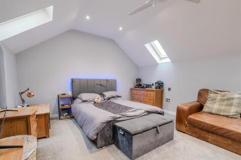 Bedroom 2.jpg