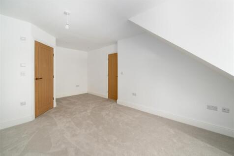 Bedroom1-2.jpg