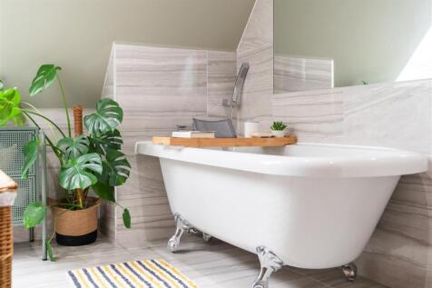 Bathroom-2.jpg