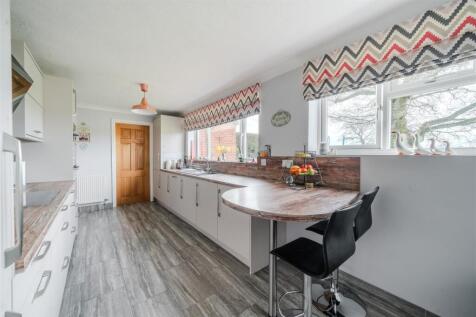 Kitchen-3.jpg