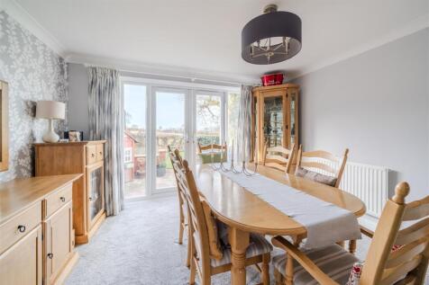 Dining Room.jpg
