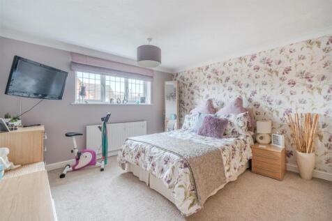 Bedroom 3.jpg