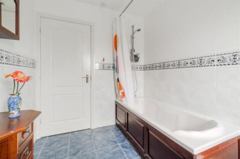 Bathroom-2.jpg