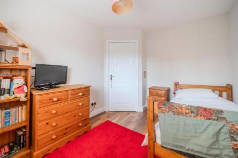 Bedroom 2-3.jpg