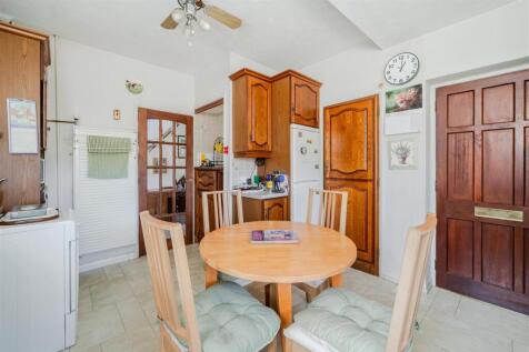 Kitchen-2.jpg