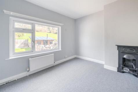 Bedroom 3.jpg