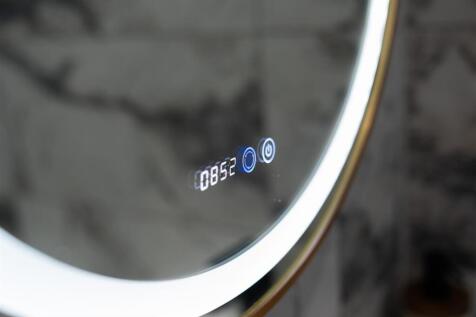 Bathroom-2.jpg