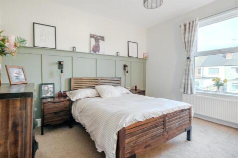 Bedroom 2.jpg