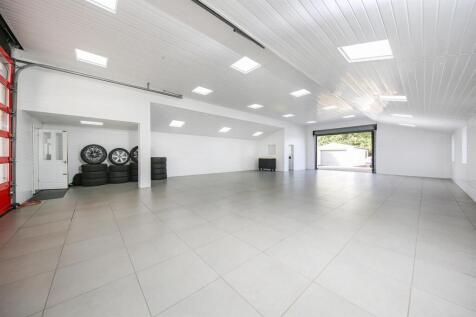 Show Room.jpg