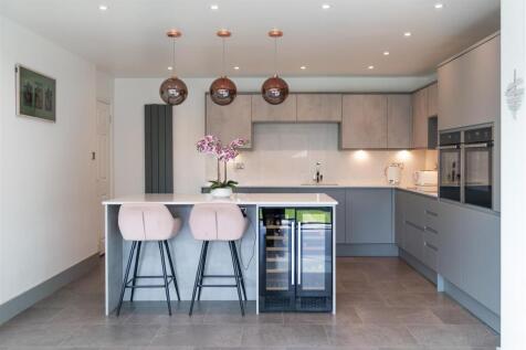 Kitchen-9.jpg