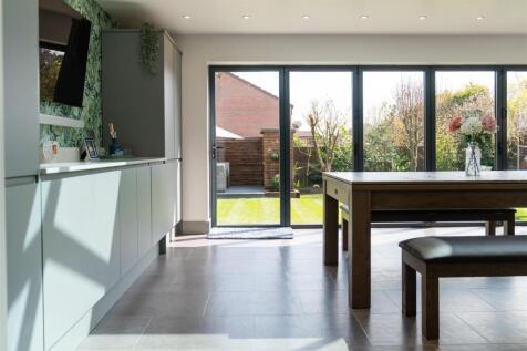 Kitchen-11.jpg