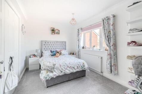 Bedroom 2.jpg