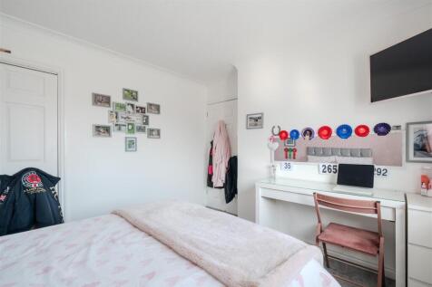 Bedroom 3-3.jpg