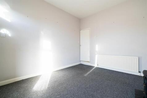 living room-3.jpg