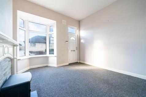 living room-2.jpg