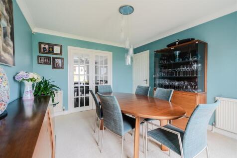 Dining Room-2.jpg