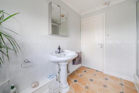 Bathroom-2.jpg