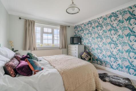 Bedroom 2.jpg