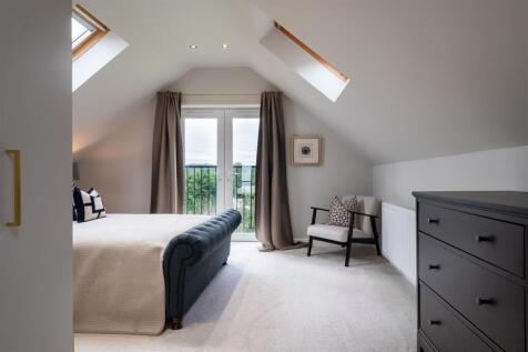 Bedroom 2-2.jpg