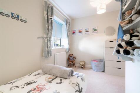 Bedroom 3-4.jpg