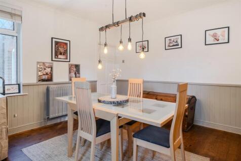 Dining Room-2.jpg