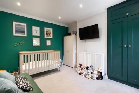 Bedroom1.jpg