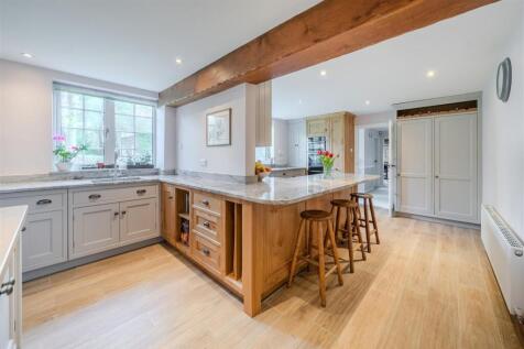 Kitchen.jpg