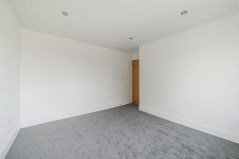 Bedroom2-3.jpg