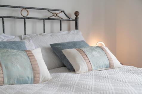 Bedroom3-8.jpg