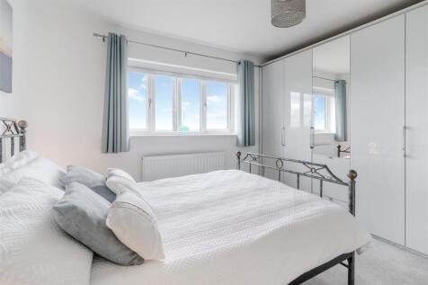 Bedroom3-2.jpg