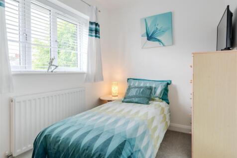 Bedroom2.jpg