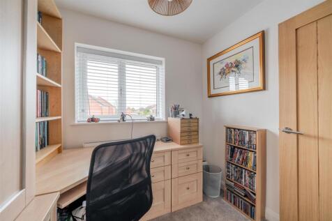 Bedroom1 - Office-2.jpg