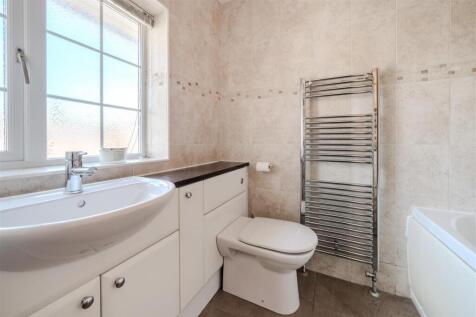 Bathroom.jpg