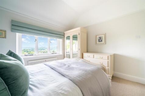 Bedroom 6-3.jpg