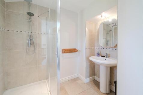 Bathroom2-2.jpg