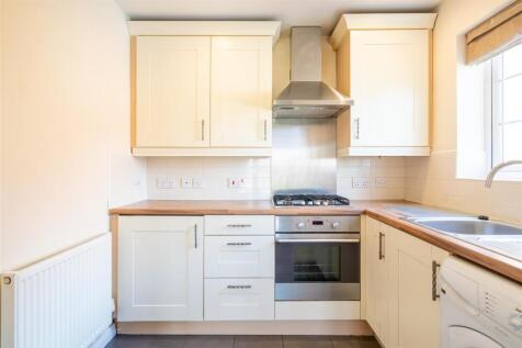 Kitchen &#43; Living room-5.jpg