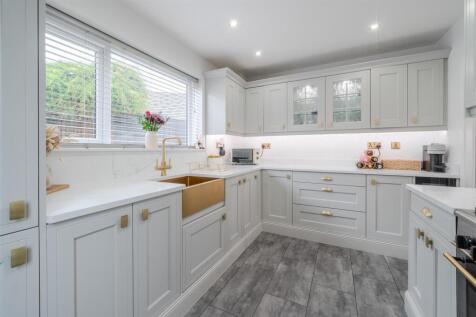 Kitchen-7.jpg