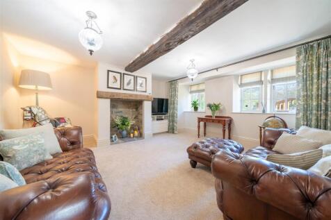 living room.jpg