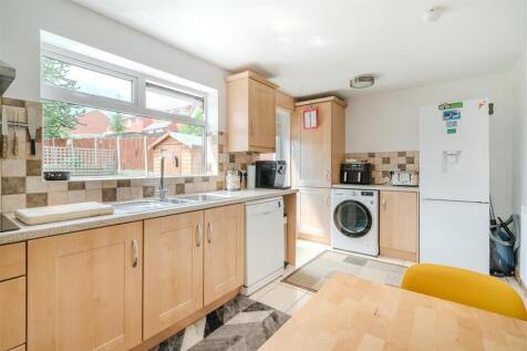 Kitchen-4.jpg