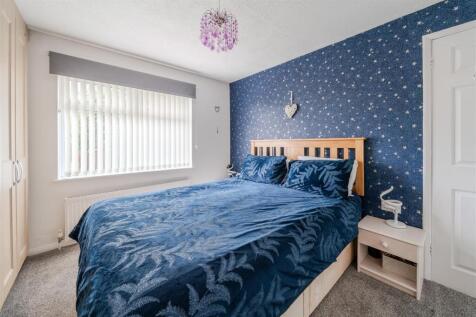 Bedroom1-2.jpg