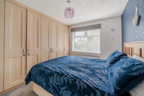 Bedroom1.jpg