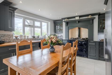 Open Plan Living_-8.jpg