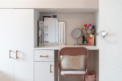 Bedroom2-3.jpg
