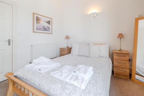 Bedroom2-4.jpg