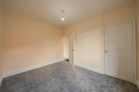 61 Old Road-119.jpg