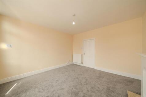 61 Old Road-103.jpg