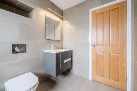 Bathroom-2.jpg