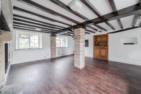 Dining Room-3.jpg