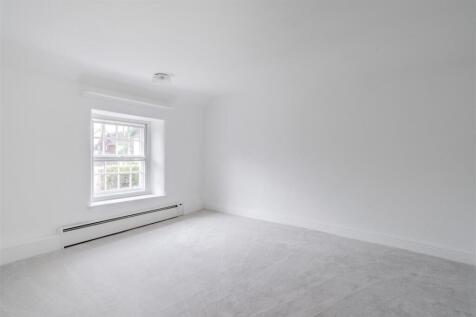 Bedroom2.jpg