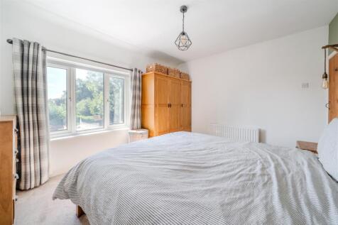Bedroom2-4.jpg